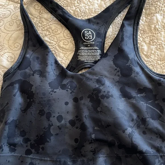 SAGE Set of 2 Sports Bras - Picture 6 of 8